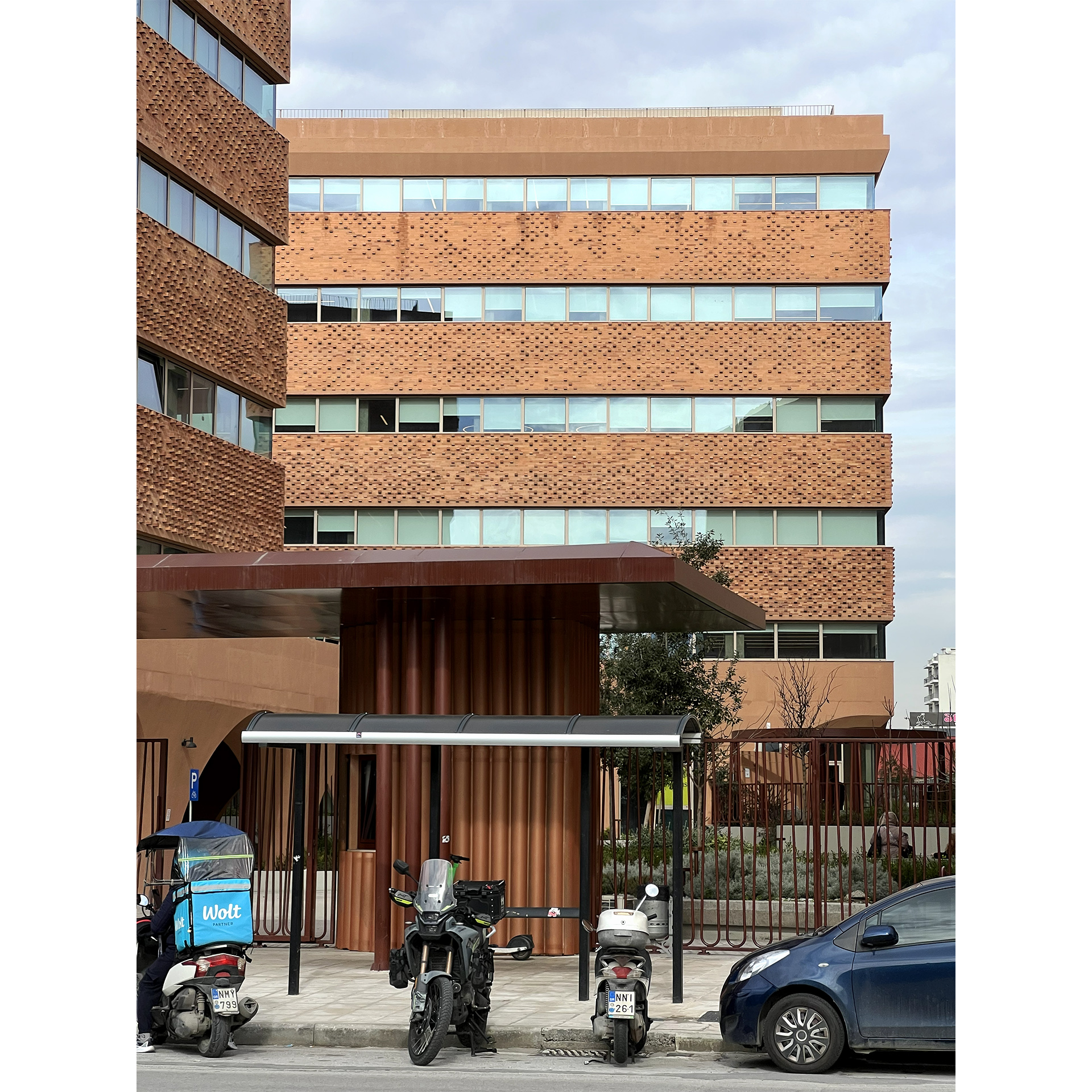 HUB 26 - Building B image 2