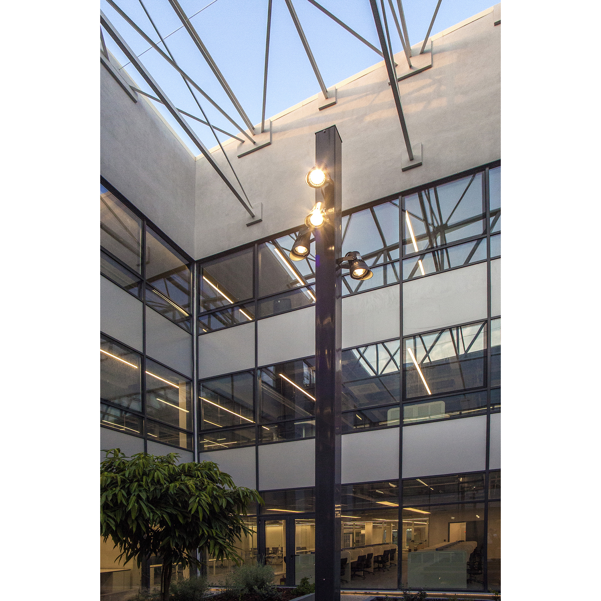 Piraeus Port Plaza 1 image 6