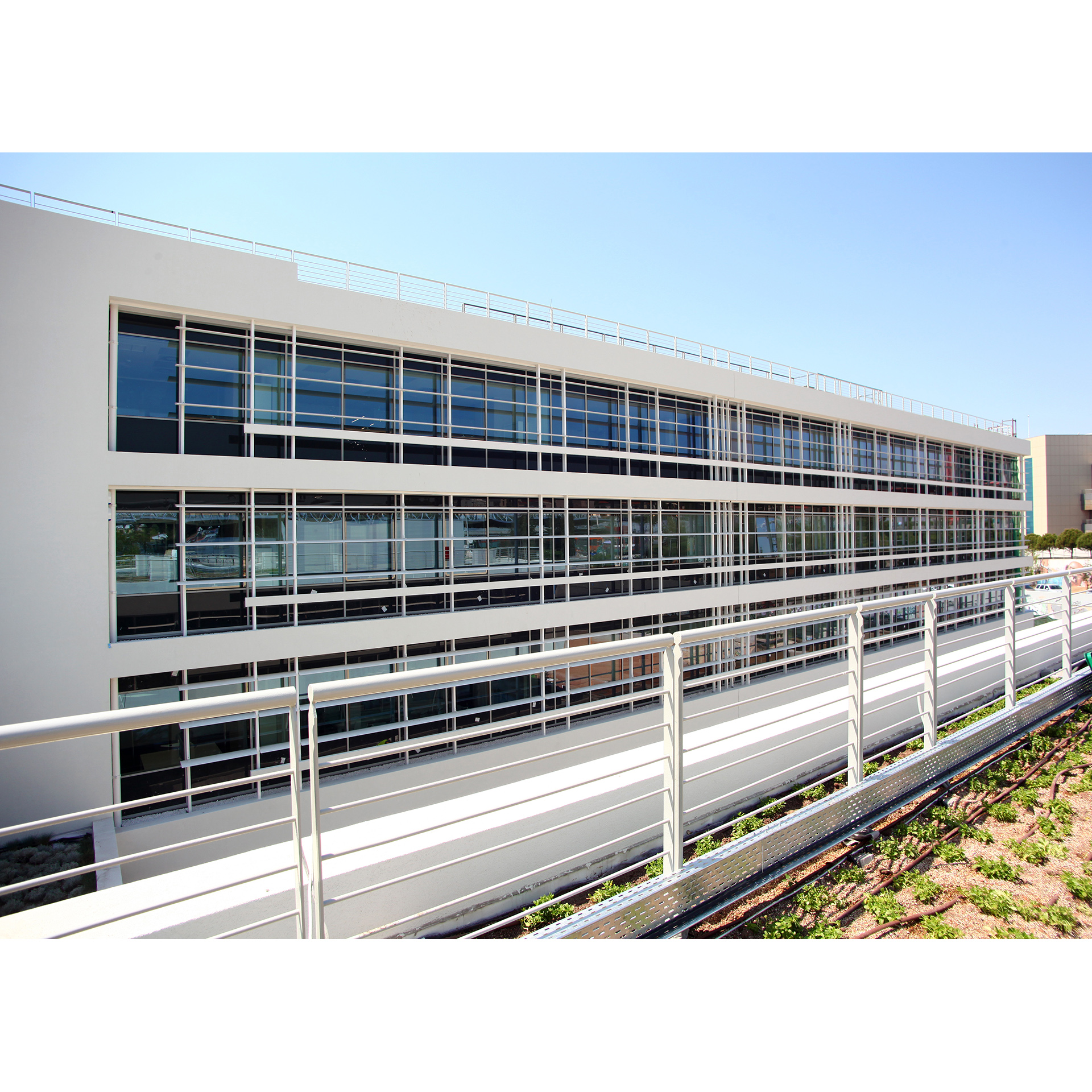 Neratziotissa Office Complex image 4