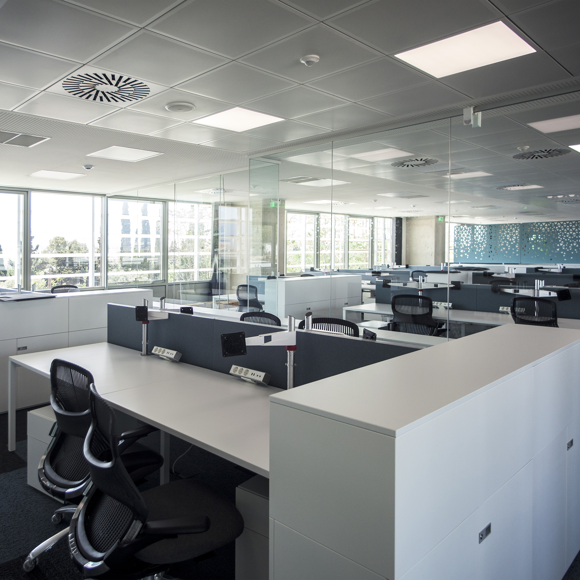 Neratziotissa Office Complex image 3