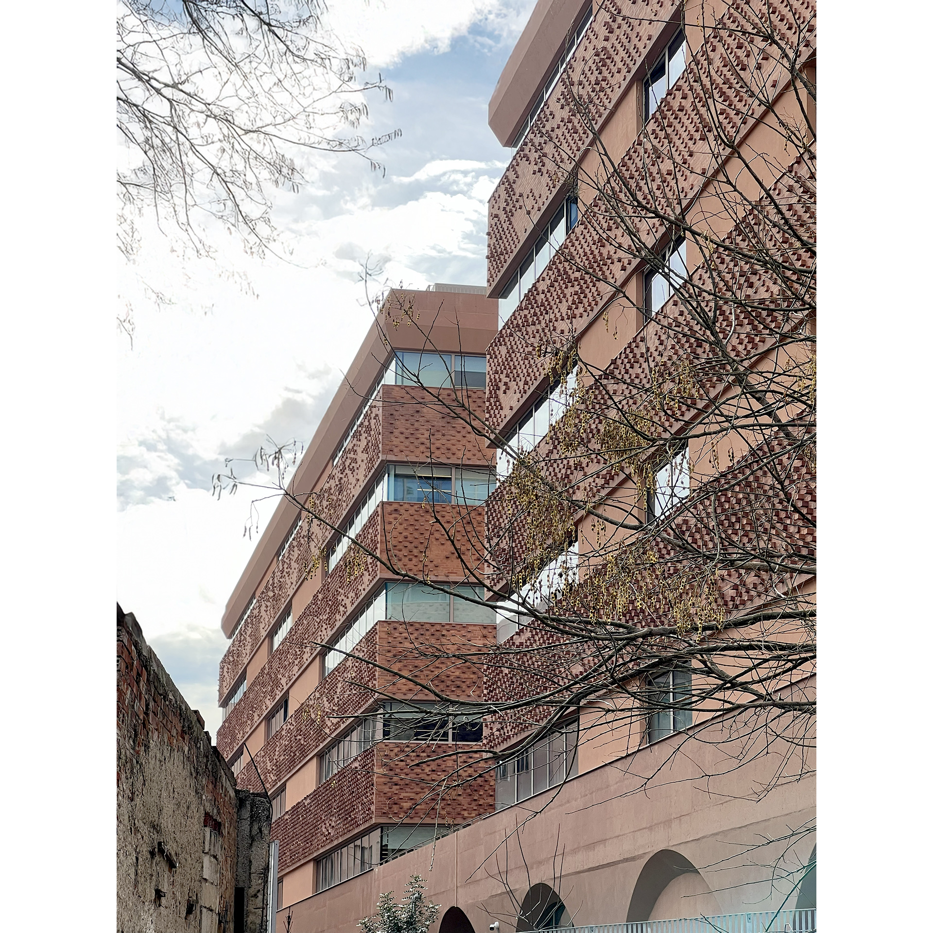 HUB 26 - Building B image 3