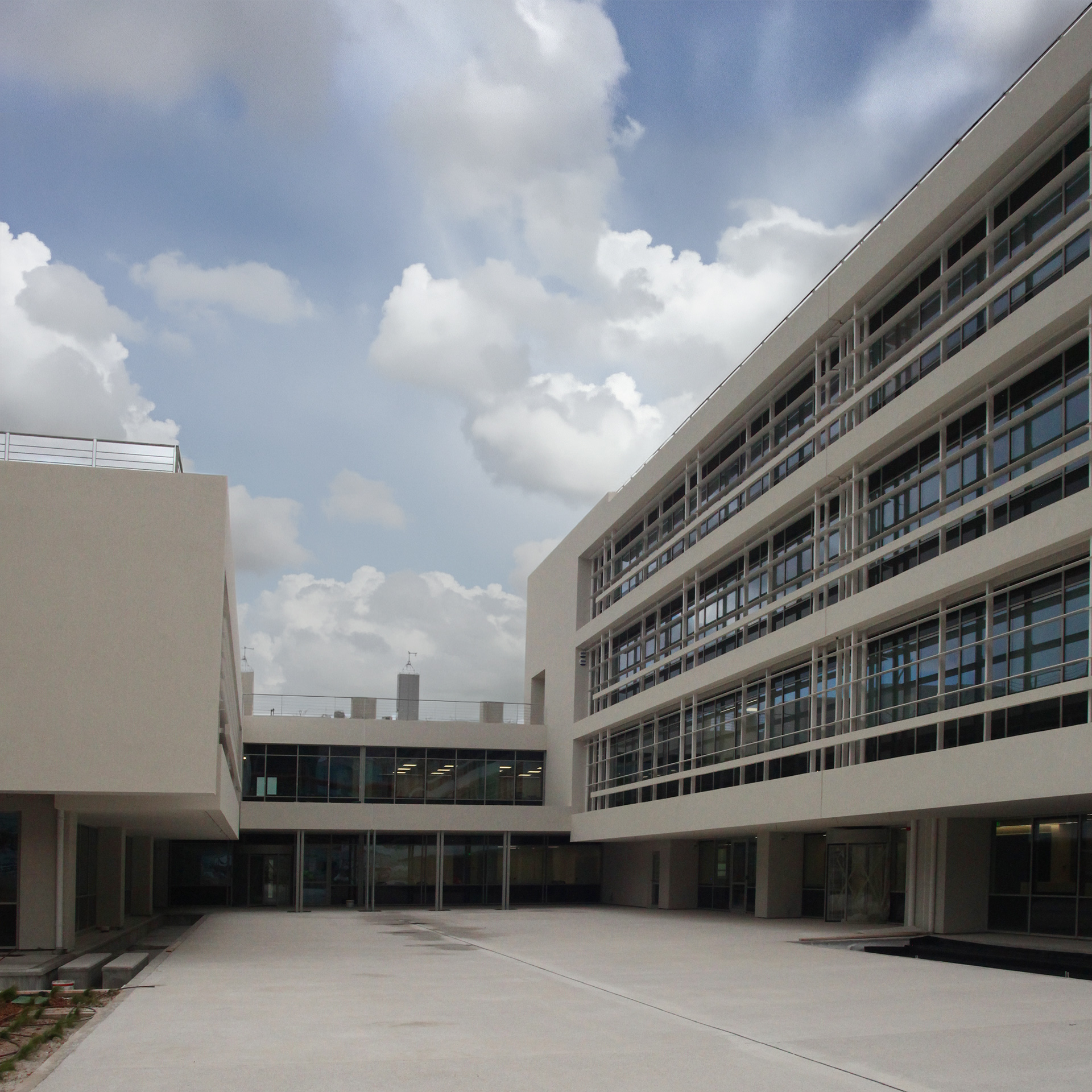 Neratziotissa Office Complex image 1